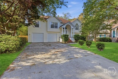 Located on a quiet cul-de-sac in Betz Creek, this spacious - photo 4