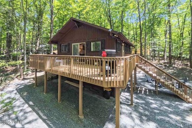 Wildwood Lake Home Sale Pending in Lake Ariel Pennsylvania