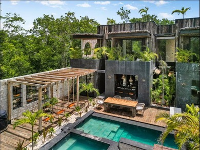 Luxe Jungle Sanctuary in Tulum

Nestled in the upscale Region 15 - photo 11