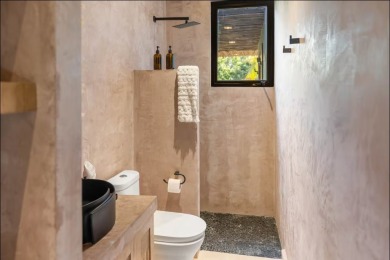 Luxe Jungle Sanctuary in Tulum

Nestled in the upscale Region 15 - photo 18