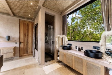 Luxe Jungle Sanctuary in Tulum

Nestled in the upscale Region 15 - photo 29