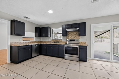 Move-in ready with fresh interior paint and luxury vinyl plank - photo 3