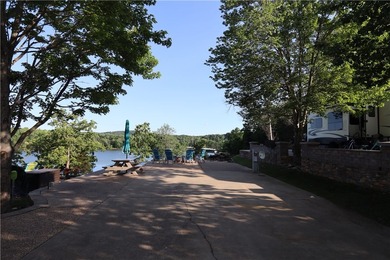 Table Rock Lake - Boone County Lot For Sale in Oak Grove Arkansas