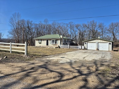 This small home with 4.45 acres is located in a great location - photo 9