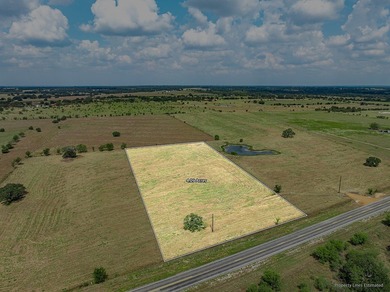 (private lake, pond, creek) Acreage For Sale in Round Top Texas
