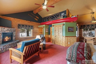 Set on 5 meticulously landscaped acres in breathtaking Swan - photo 23