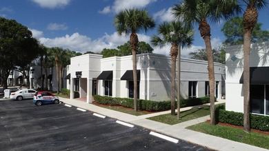 Great free standing office building in the heart of Royal Palm - photo 4