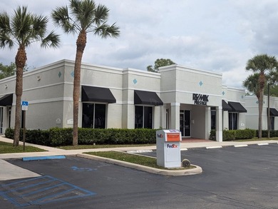 Great free standing office building in the heart of Royal Palm - photo 7