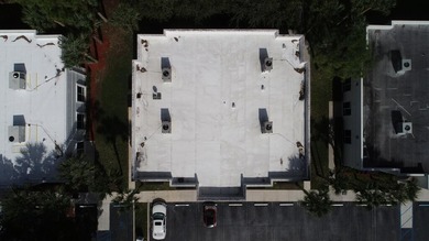 Great free standing office building in the heart of Royal Palm - photo 10