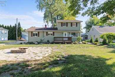 Lake Erie - Ottawa County Home For Sale in Port Clinton Ohio