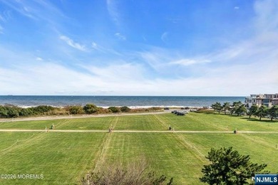 Panoramic ocean views await in this one-of-a-kind, 4-level - photo 35