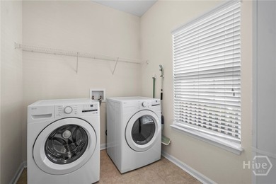 Welcome to this well-maintained 3-bedroom, 2.5-bath townhome - photo 5