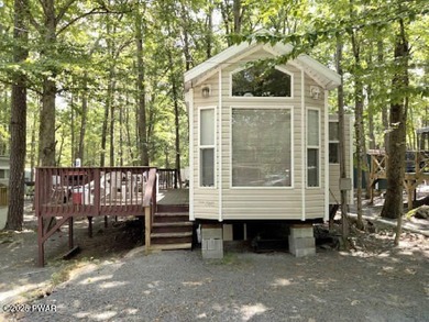 Lake Adventure Home For Sale in Milford Pennsylvania