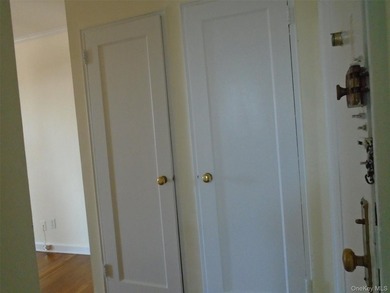 Bright and Crisp Top Floor (6th FL) Corner Studio. Featuring - photo 17