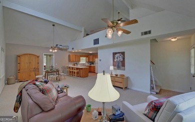Nestled along the shores of Lake Hartwell, this charming cottage - photo 21