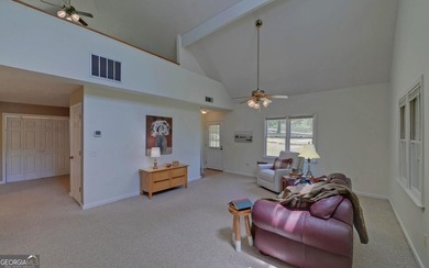Nestled along the shores of Lake Hartwell, this charming cottage - photo 22