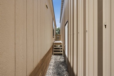 *HOME *DOUBLE LOT *FENCED *BOAT BARN Nestled beneath a canopy of - photo 23