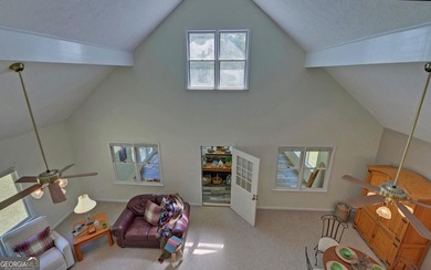 Nestled along the shores of Lake Hartwell, this charming cottage - photo 24