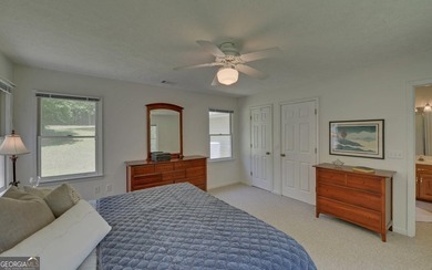 Nestled along the shores of Lake Hartwell, this charming cottage - photo 26