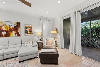 Behind the gates of Boca Pointe, this 3BR/3BA corner townhome - photo 7