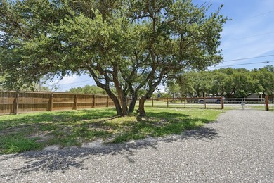 *HOME *DOUBLE LOT *FENCED *BOAT BARN Nestled beneath a canopy of - photo 29