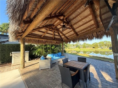 Exquisite lakefront lot backing onto the largest natural lake in - photo 7