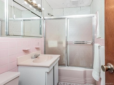 Amazing priced single-family home located in the heart of the - photo 11