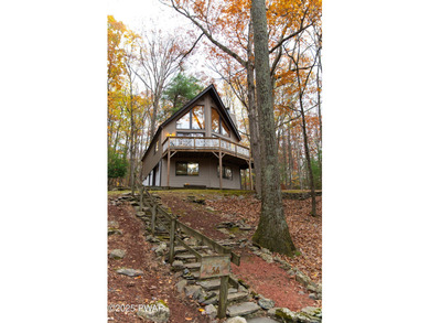 Valley View Lake Home Sale Pending in Hawley Pennsylvania