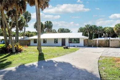 St. Lucie River Home Sale Pending in Palm City Florida