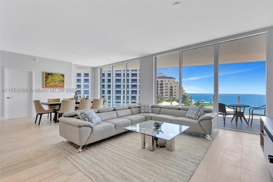 WELCOME HOME to the Four Seasons Private Residence 802. This 2 - photo 3