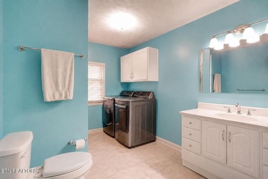 Charming Home in Hardin Valley with Room to roam and relax - photo 12