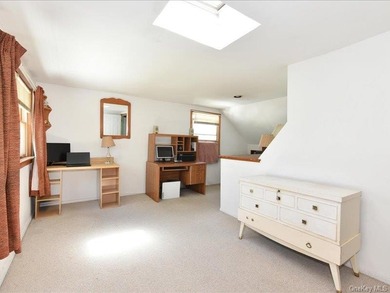 Welcome To 118 Park Lane In Massapequa, A Three-Bedroom - photo 19