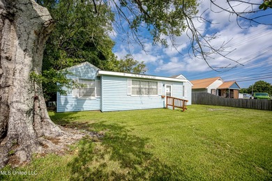 Money - Maker! Three-bedroom, two-bath fully furnished home in - photo 3
