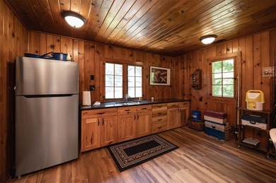 A true architectural masterpiece, this nearly 10,000-sq-ft - photo 31
