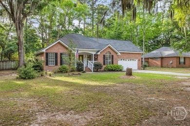 Welcome to your private retreat in Oak Point! Situated on a - photo 5