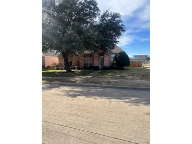 Lake Ray Hubbard Home For Sale in Rowlett Texas