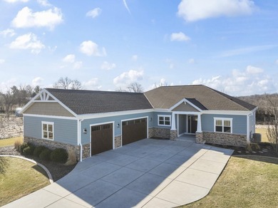 Rome Pond Home For Sale in Helenville Wisconsin