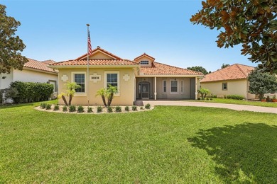 Stunning Golf Course and Lake Views in the Exclusive Deer Island - photo 1