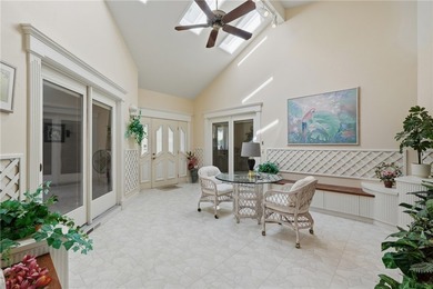 One level living on the Island in Holiday Island at it's best - photo 4
