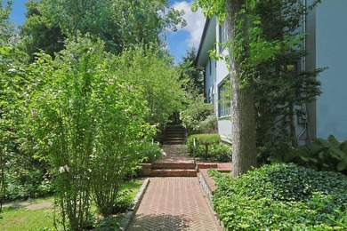 Exclusive Just Listed Fieldston Historic District Classic & - photo 38