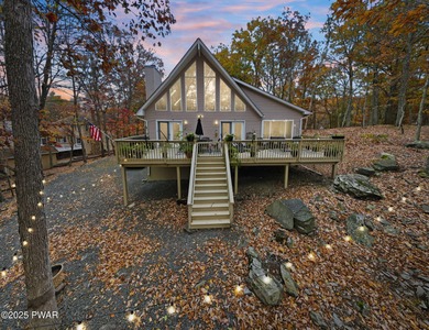 Lake Home For Sale in Lackawaxen, Pennsylvania