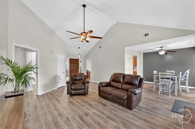 Welcome to easy, one-level living in the heart of Richmond - photo 6