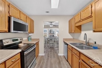 Welcome to easy, one-level living in the heart of Richmond - photo 9