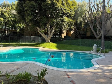 Welcome to Stoney Brook Villas, one of East Long Beach's most - photo 14