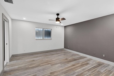 Beautifully updated home in desirable SE Cape Coral w/NO HOA! - photo 19