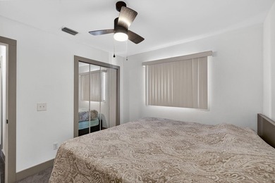 Beautifully updated home in desirable SE Cape Coral w/NO HOA! - photo 31