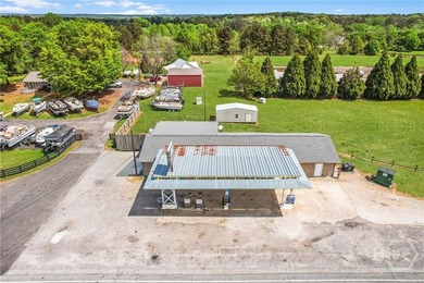 Located just off Interstate 20 in Buckhead, GA near Lake Oconee - photo 3