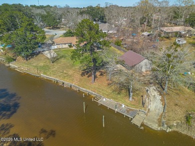 Welcome to waterfront living on Fritz Creek! Nestled in a - photo 4