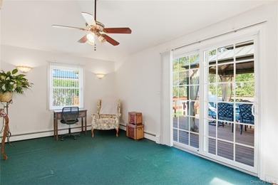 Lovely Ranch featuring large Primary Bedroom with Bath - photo 13