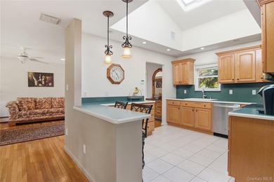 Lovely Ranch featuring large Primary Bedroom with Bath - photo 14
